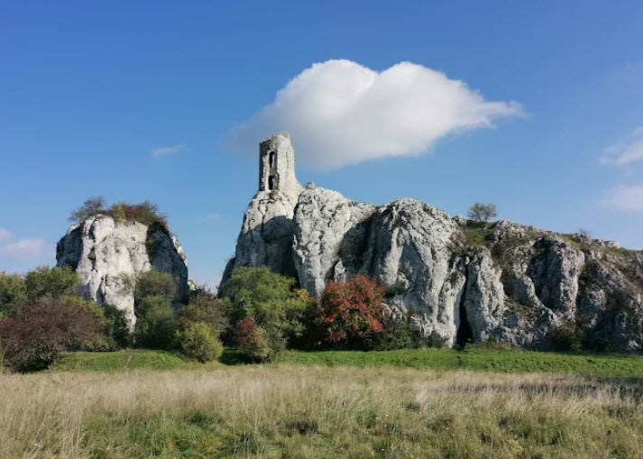 Zřícenina Hradu Sirotčí Hrádek, Czech Republic (Czechia)